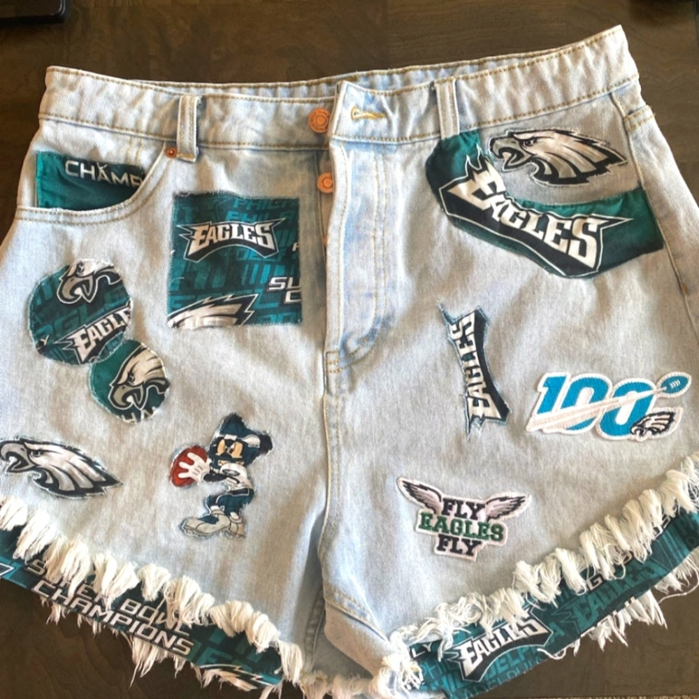 Philadelphia Eagles NFL Patchwork Denim Jeans Shorts Size 12 Womens - Football